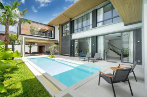 Exclusive & Luxurious 5BR Tropical Pool Villa Mouana Grande 96-3